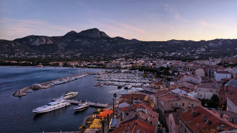 Croisières à la voile en Corse, les plus beaux ports à découvrir